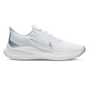 Nike Women’s Zoom Winflo White Silver Size 10